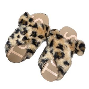 TOMS Fluffy Cheetah Slipper Sandals Sz 6